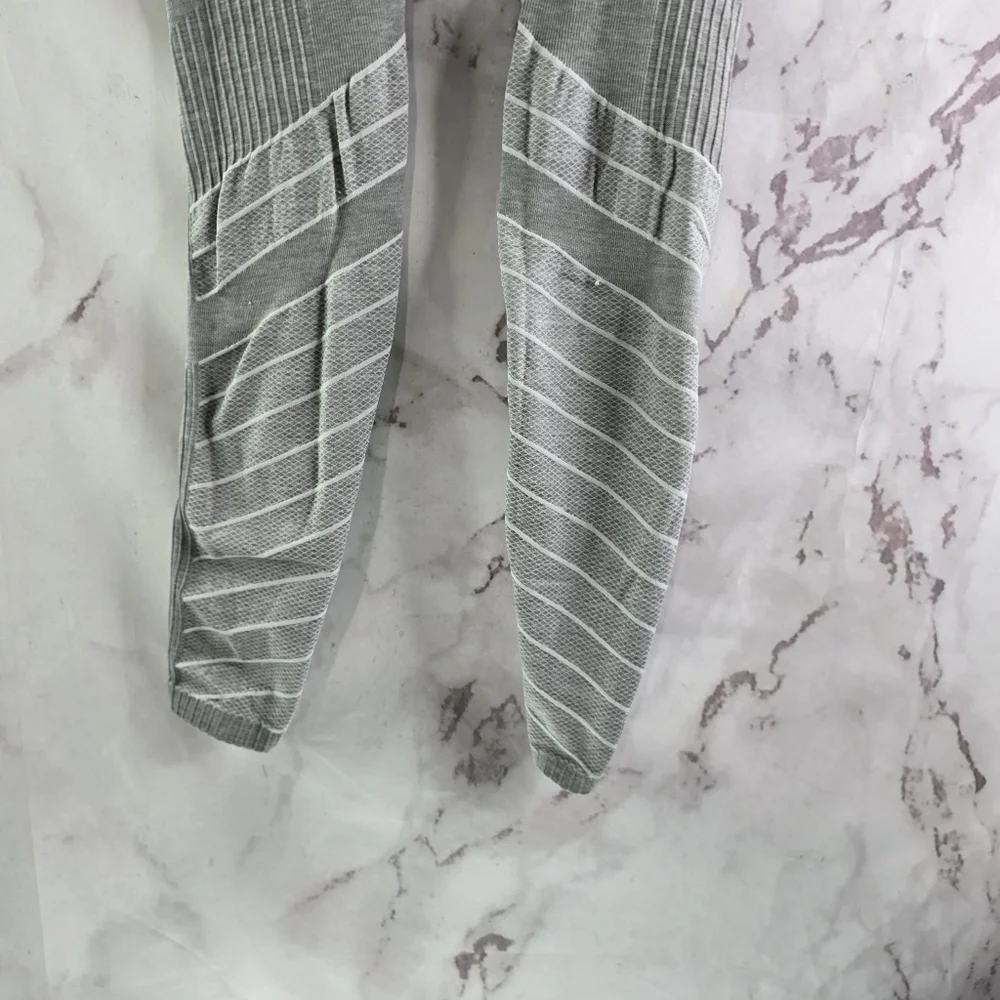 Blanqi Leggings Womens Small Gray Striped Maternity Everyday Belly Crop Seamless